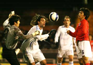 Επιπόλαια στην τελική προσπάθεια, η εθνική ηττήθηκε 1-0 από την Κορέα στο Λονδίνο