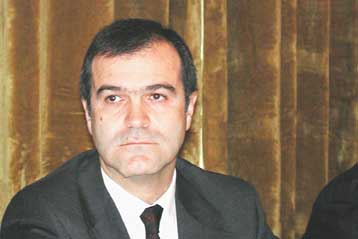 Ακυρη η δημόσια πρόταση της Marfin, αγωγή της MPB κατά Πειραιώς