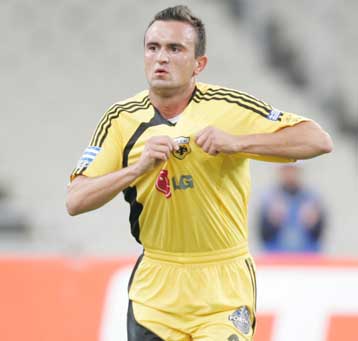 Εως έξι μήνες εκτός δράσης ο Λαγός, νοκ άουτ και ο Χιώτης στην ΑΕΚ