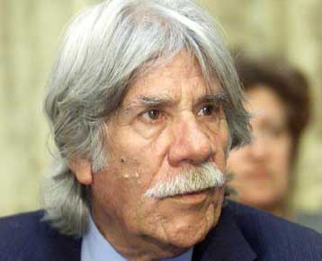 Στον Ερυθρό Σταυρό νοσηλεύεται ο Σταύρος Παράβας