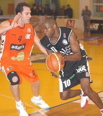 Ανακοίνωσε «Περιβόλα» και Μάρκοβιτς ο Απόλλων Π., τραυματισμοί σε ΑΕΛ και Ολύμπια