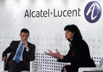 Η Alcatel-Lucent μειώνει κατά 12.500 τις θέσεις εργασίας