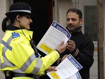 Στο εδώλιο πέντε άτομα με την κατηγορία της τρομοκρατικής συνωμοσίας στη Βρετανία