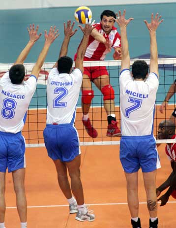 Χωρίς ντέρμπι αλλά με απειλές για τους πρωτοπόρους η 14η αγωνιστική