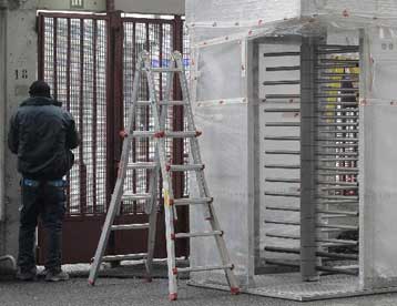 Χωρίς θεατές ο αγώνας Λιβόρνο-Εσπανιόλ για το Κύπελλο UEFA