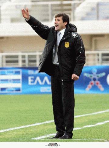 Προαποφασισμένο το πρωτάθλημα αλλά εγώ επαναστατώ και μένω, λέει ο Φερέρ