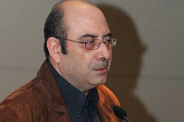 Εκλογές με νίκη του ΠΑΣΟΚ «βλέπει» ο Νίκος Αθανασάκης