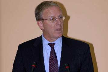 Καλύτερες από ποτέ οι σχέσεις Ελλάδας-ΗΠΑ, υποστηρίζει ο Τσαρλς Ρις