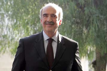 Για Κόσοβο, ΠΓΔΜ και Τουρκία μίλησε ο Β.Μεϊμαράκης στη Deutsche Welle