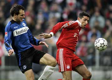 Επιτέλους νίκη για την Μπάγερν Μονάχου, δεν άντεξε μέχρι τέλους η Μπόχουμ