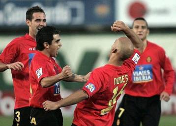 Ο Ροναλντίνιο μίλησε, το κοινό ζήτησε τίτλο στο «Καμπ Νου»