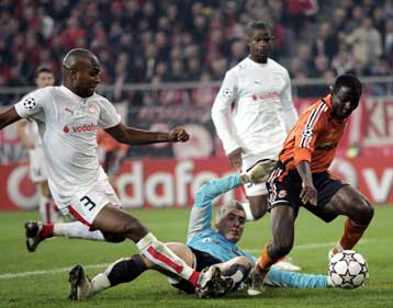 Έφεση κατά της ποινής της μίας αγωνιστικής κατέθεσε ο Ολυμπιακός στην UEFA