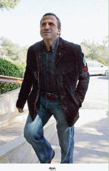 Δεν πάμε στην Γαλλία με τέτοια εμφάνιση, προειδοποιεί ο Μουνιόθ τους παίκτες του