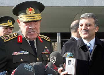 Με έρευνες για πετρέλαιο στο Αιγαίο απαντά η Αγκυρα στις κινήσεις της Κύπρου