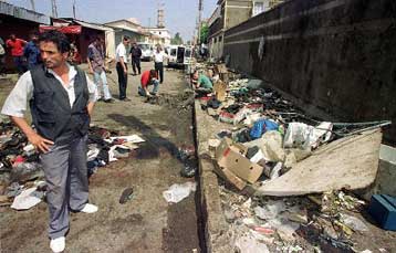 Μπαράζ αιματηρών βομβιστικών επιθέσεων στην Αλγερία