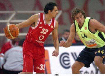 Ο Ολυμπιακός κάνει πρεμιέρα από τη Χάλα Πιονίρ χωρίς τον Στακ