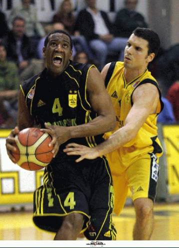 Με Καστλ και sold out ο Αρης απέναντι στη Ντιναμό Μόσχας