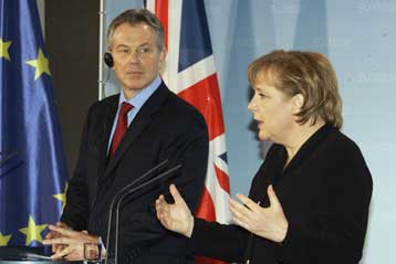 Μπλερ και Μέρκελ σε νέα πρωτοβουλία κατά της κλιματικής αλλαγής