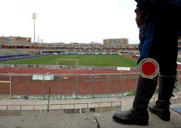 Σε ουδέτερο γήπεδο όλοι οι υπόλοιποι αγώνες της Κατάνια