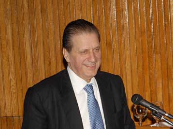 Σύσκεψη στο υπουργείο Δημόσιας Τάξης για την εφαρμογή του νέου ΚΟΚ