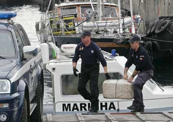 Τρεις Έλληνες συνελήφθησαν στη Μαδέρα σε θαλαμηγό με 1,5 τόνο κοκαΐνη