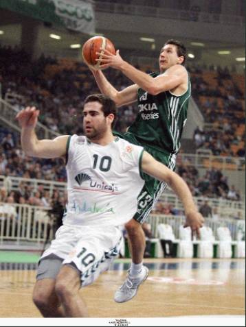 Να… βράζει το ΟΑΚΑ από τις φωνές θέλει ο Ομπράντοβιτς στο ματς με την Εφές