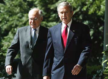 Νέο «αφτί» για τις τηλεφωνικές και άλλες επικοινωνίες αποκτούν οι ΗΠΑ στην Αυστραλία