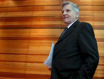 Η ΕΚΤ ετοιμάζει το έδαφος για αύξηση επιτοκίων εντός του Μαρτίου