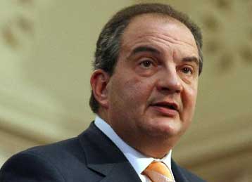 Η κυβέρνηση στηρίζει την αναβάθμιση της ιδιωτικής ασφάλισης, λέει ο Κ.Καραμανλής