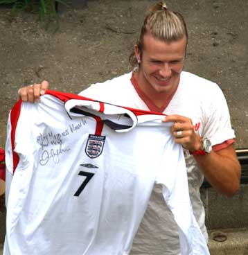 Ανοιχτή η πόρτα της εθνικής Αγγλίας για τον Ντέιβιντ Μπέκαμ