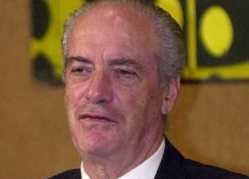 Η επίσκεψη στο Ντουμπάι, η «πρωτοβουλία» Γεωργανά και η «θερμή συνάντηση» με την DF