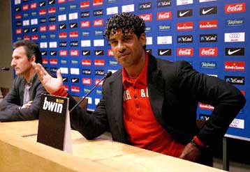 Ο ισπανικός Τύπος «διώχνει» τον Ράικαρντ το καλοκαίρι