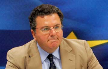 Ουσιαστικούς ελέγχους στις τράπεζες ζητεί η ΟΤΟΕ