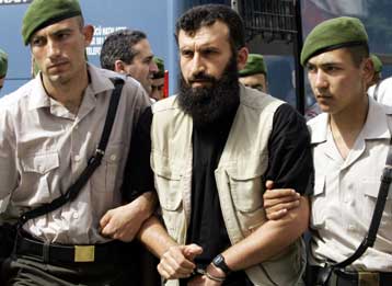 Επτά ισόβια για τις βομβιστικές επιθέσεις στην Κωνσταντινούπολη το 2003