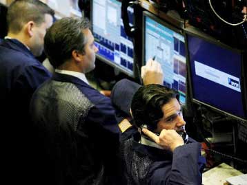 Με οριακές μεταβολές έκλεισε η Γουόλ Στριτ την Παρασκευή