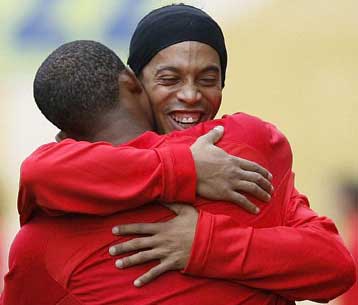 Η κρίση στη Μπαρτσελόνα συνεχίζεται με τον Ετό να μένει εκτός αποστολής με τη Βαλένθια