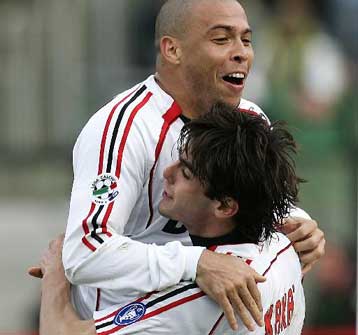 Δύο γκολ ο Ρονάλντο στη νίκη θρίλερ της Μίλαν, απτόητη η Ίντερ με ρεκόρ