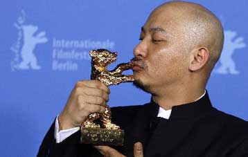 Στον «Γάμο της Τούγια» η Χρυσή Αρκτος της 57ης Μπερλινάλε