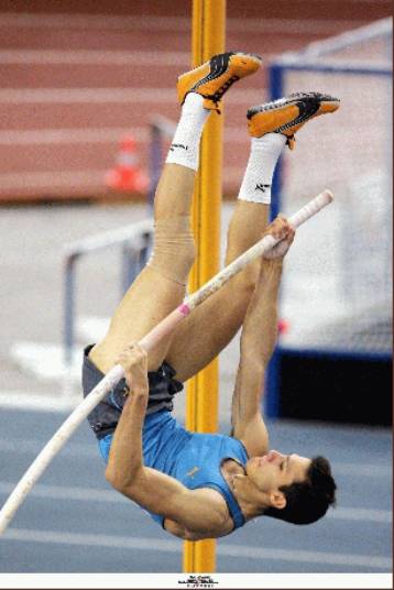 Πρώτευσαν Πρεζεράκου και Φιλιππίδης στην πρώτη εφετινή ημερίδα κλειστού στίβου