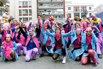Ολοκληρώθηκε η καρναβαλική παρέλαση στην Πάτρα