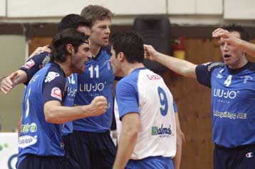 Ο Ηρακλής 3-1 σετ τον Αρη και ισοβαθμεί με τον ΠΑΟΚ στην τρίτη θέση