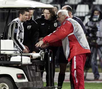 Ζαγοράκης και «κίτρινος πυρετός» προβληματίζουν τον Παράσχο