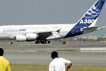«Παγώνουν» οι περικοπές θέσεων εργασίας στην Airbus