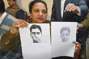 Οι συνομιλίες Ινδίας-Πακιστάν «επιβιώνουν» της επίθεσης στο «τρένο της ειρήνης»