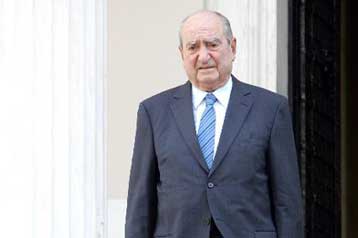 Επίθεση Μητσοτάκη κατά Παπανδρέου για την αποχώρηση από τη συνταγματική αναθεώρηση