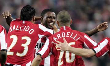 Ο Μέντες έδωσε μικρό προβάδισμα πρόκρισης στην Αϊντχόφεν κόντρα στην Αρσεναλ