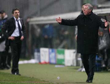 Με διαμαρτυρία στην UEFA συνεχίζει την αντιπαράθεση με τη Μάντσεστερ η Λιλ