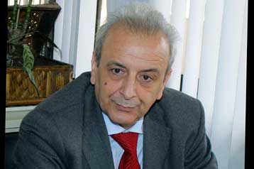 Κατάσχεση 770 κιλών ακατάλληλων τροφίμων από παράνομο εργαστήριο στη Θεσσαλονίκη