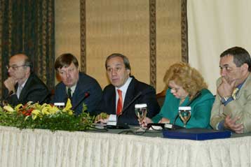 Ανοικτό αφήνει η κυβέρνηση το ενδεχόμενο για placement στον ΟΤΕ