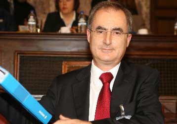 Αγνοια για το παράνομο λογισμικό των υποκλοπών δηλώνουν οι εκπρόσωποι της Ericsson